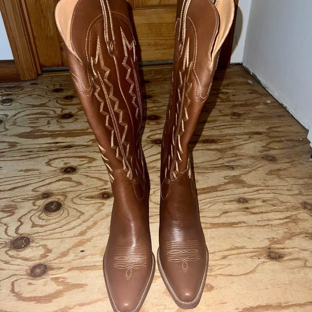 New without box Dingo 1989 High Cotton Boot women’s
